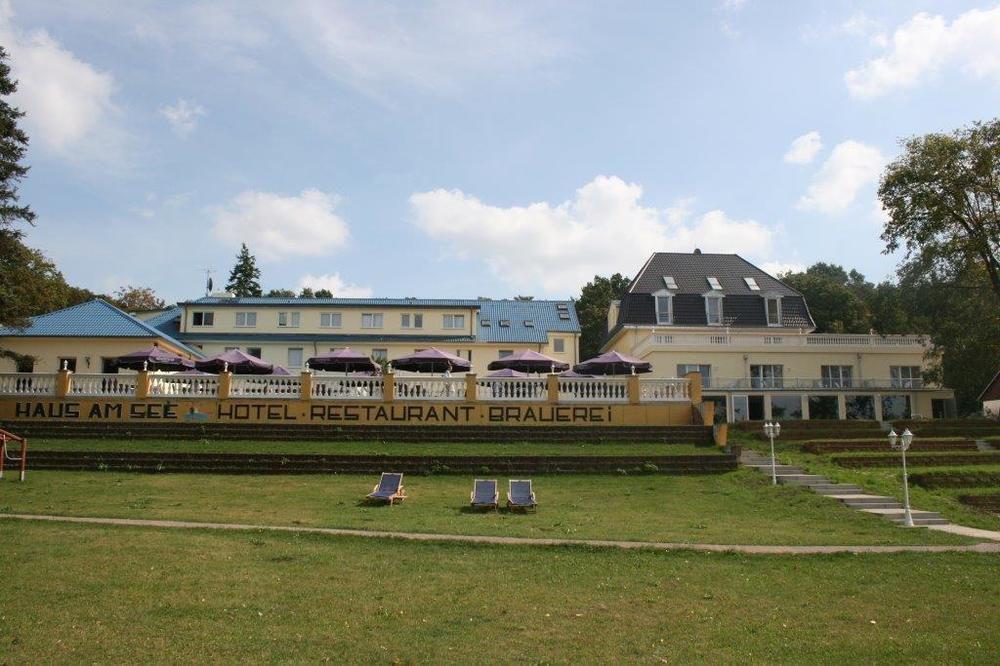 Hotel Resort Maerkisches Meer Diensdorf-Radlow Esterno foto