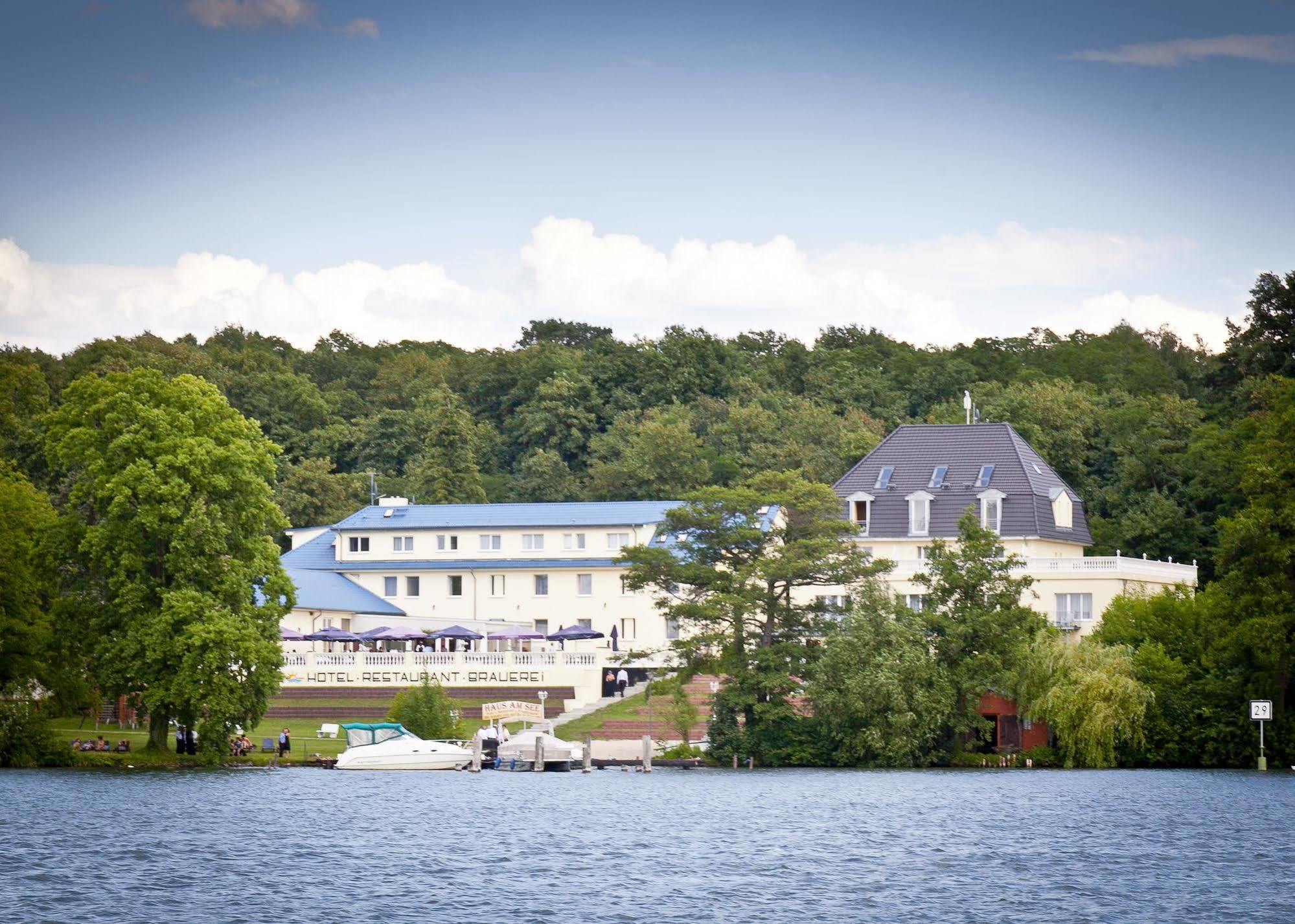 Hotel Resort Maerkisches Meer Diensdorf-Radlow Esterno foto